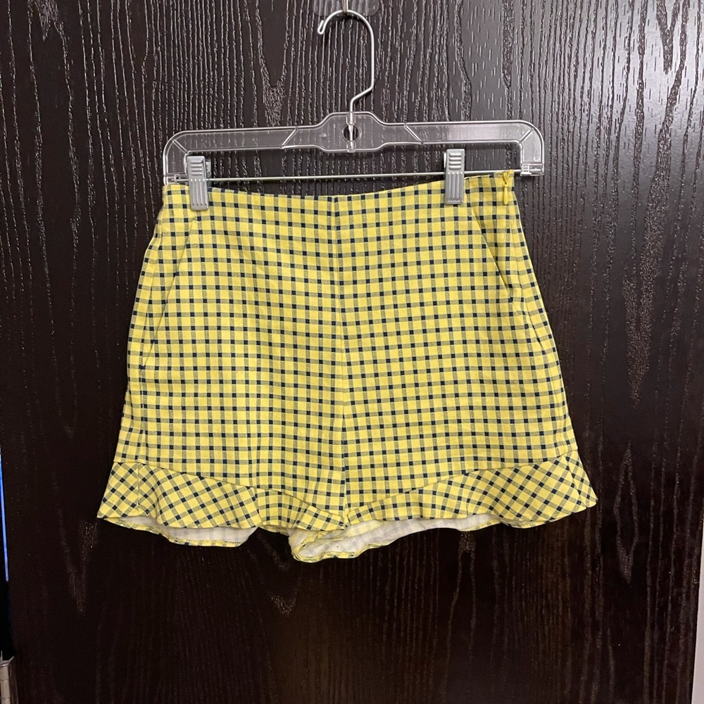 Zara yellow short